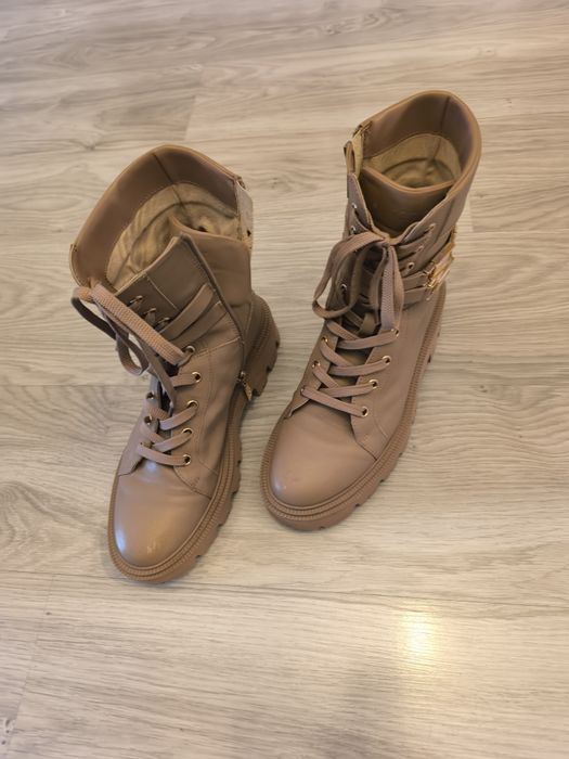 Buty Kazar  Kozaki r skóra naturalna 40