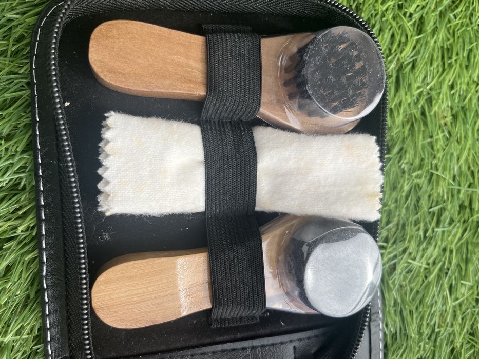 Kit de manutencao Sapatos