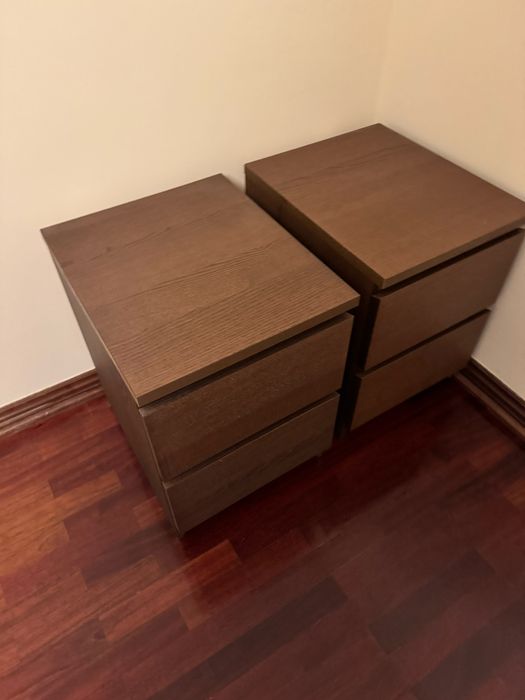 2 Mesas de cabeceira IKEA, castanho