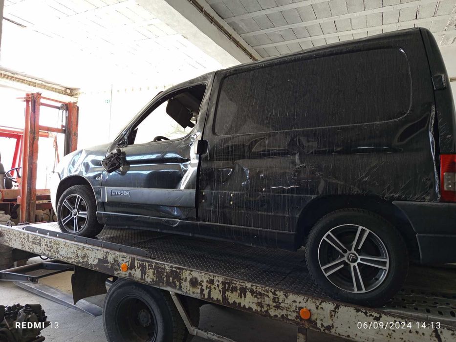 Para peças Citroen Berlingo First Van 2.0 HDI 90 ano 2006