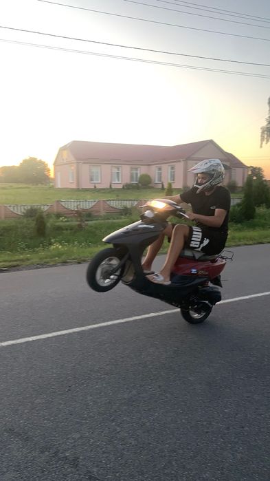 Honda Dio34 AF стант