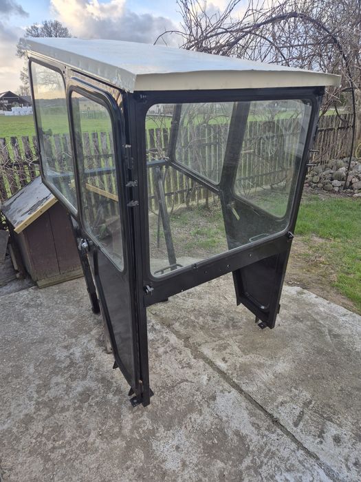 Sprzedam kabinę do C360