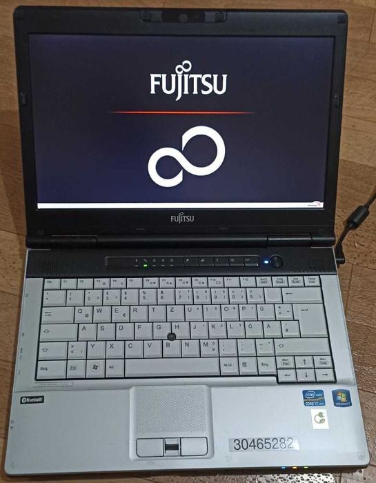 Fujitsu Lifebook S751 по частям