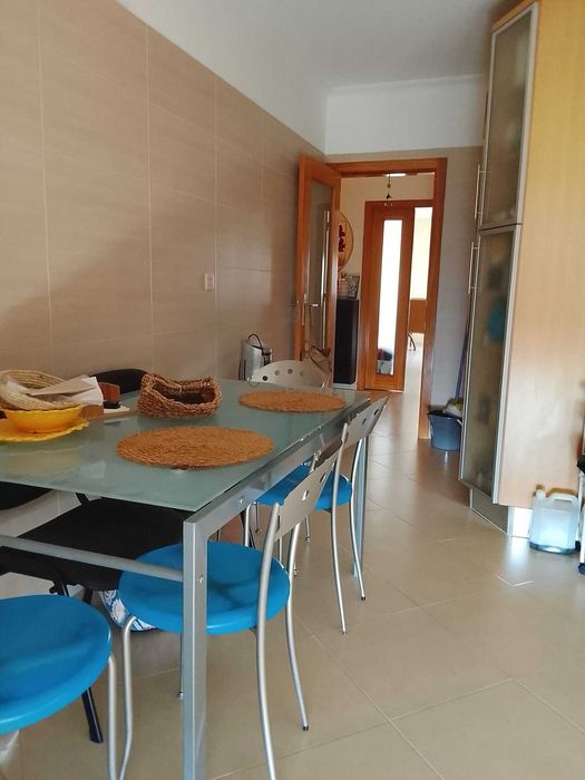 Arrendo casa T3 em vialonga