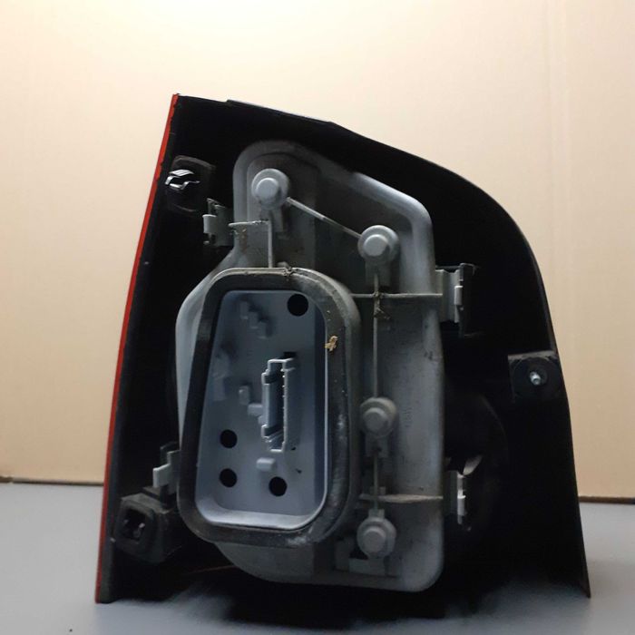 Lampa tylna Volkswagen Polo 9N