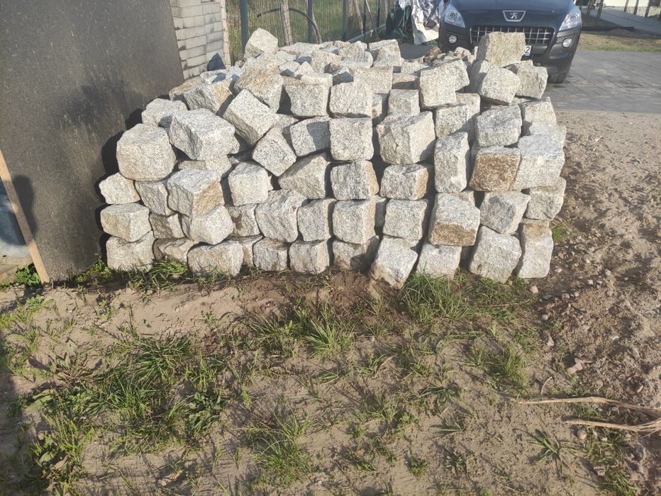 Kostka granitowa 15/17 i 6/8 – całość za 1950 zł – odbiór osobisty