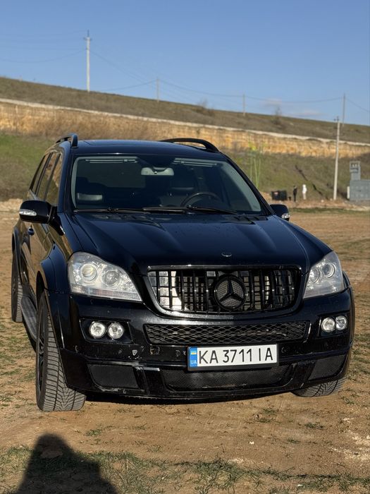 Срочно Mercedes Gl550