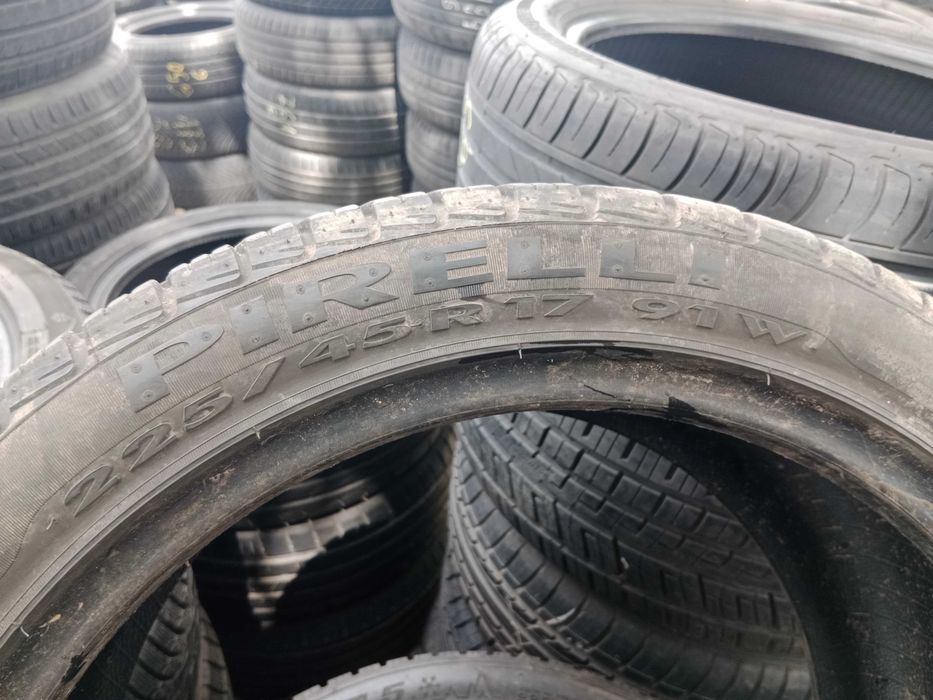 Opona używana 225/45R17 Pirelli P7 1szt.
