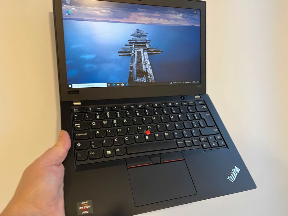 Laptop Lenovo ThinkPad A285 Ryzen 5 Pro 2500U 16/256GB 10P FV23%