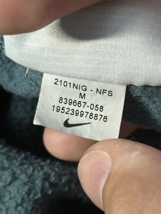 Nike Basic Sweatshirt / Свитшот Nike Swoosh Найк