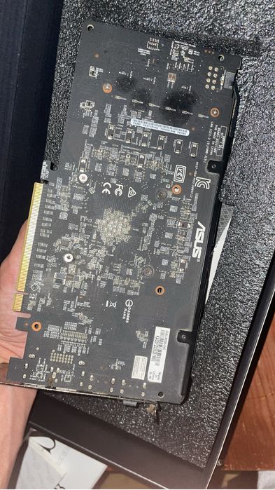Placa grafica:RX580 4GB