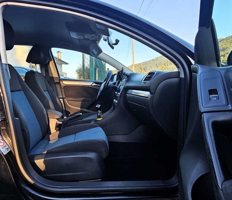 VW Golf 1.6TDi 110cv NACIONAL