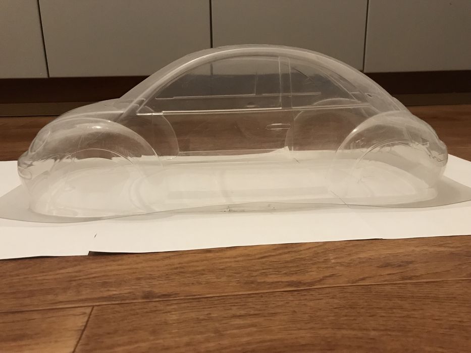 Nowa karoseria VW New Beatle 1:10 tamiya kyosho