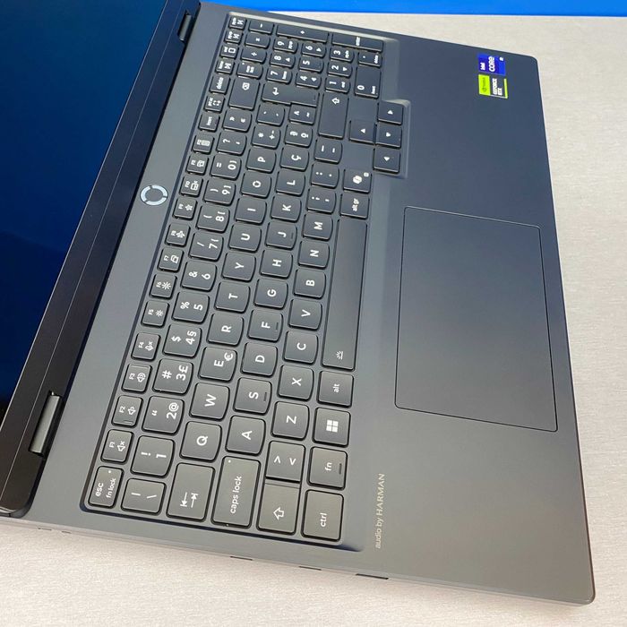 Lenovo Legion 5i | 15.1" OLED (i9-14900HX | 32GB | 1TB | RTX 5070 8GB)