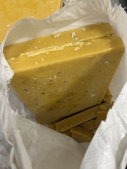 Wosk pszczeli naturalny klarowany