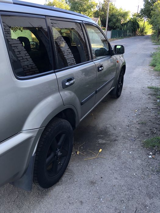 Продам Nissan X-Trail 2002 року.