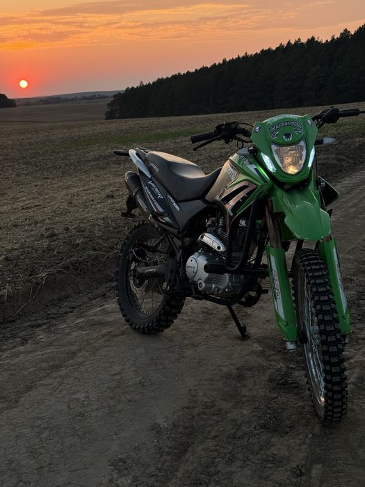 Продам вайпер v250l
