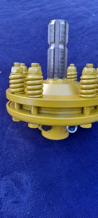 Sprzęgło cierne- 1200Nm-zastosowanie: rębak brona aktywna glebogryzark