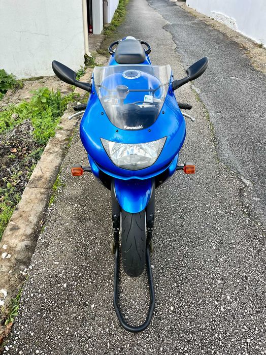 KAWASAKI NINJA ZX9R 1999