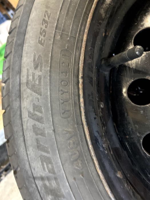 Felgi stalowe 14" + opony letnie 155/65 R14