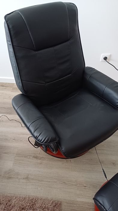 Poltrona em pele vibratória electrica