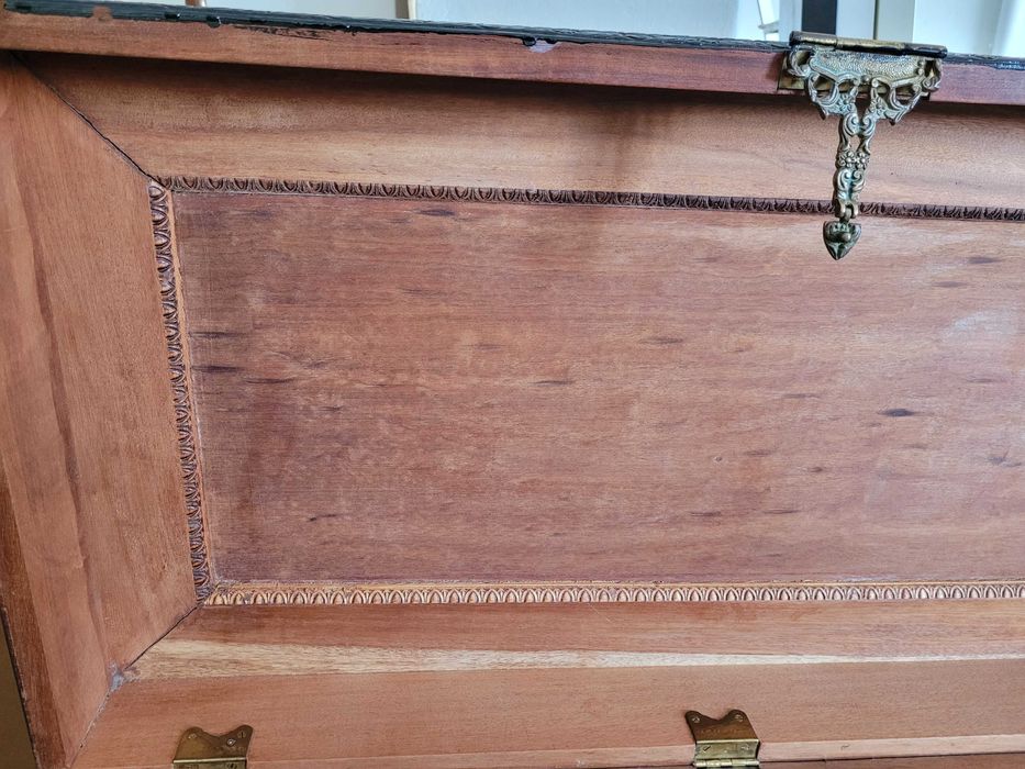 2 Arcas Bau madeira antigo