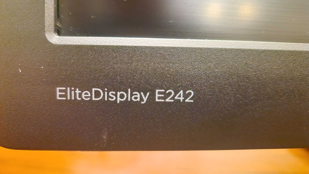 2 Monitores HP Elitedisplay 24''