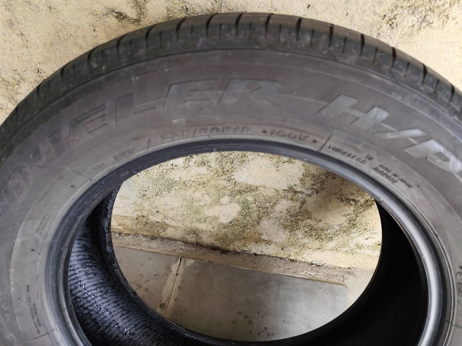 Pneus 225/60r18 Bridgestone Dueler HP Sport 75% piso