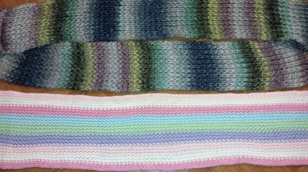 Два длинных красивых шарфа в хорошем состоянии.1шт 35 грн,2 шт 50 грн