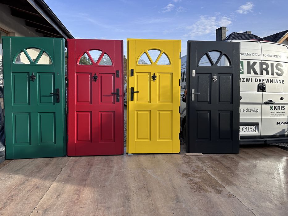 Drzwi zewnętrzne drewniane OD RĘKI żółte RAL1023