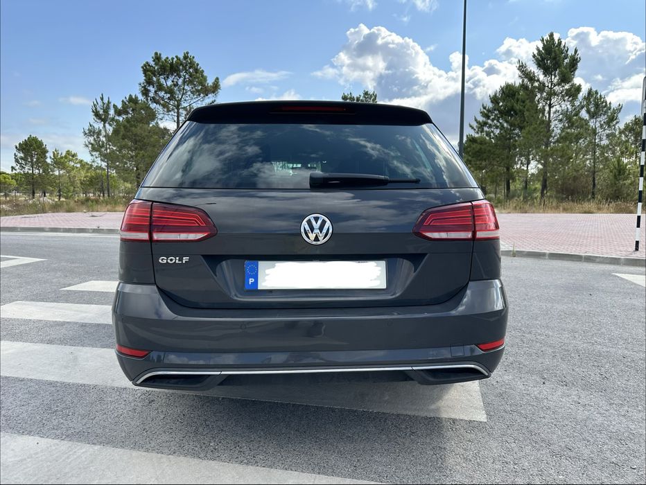 VW Golf Variant 1.0 TSI DSG 115cv | ACC | Câmara | Full LED | CarPlay