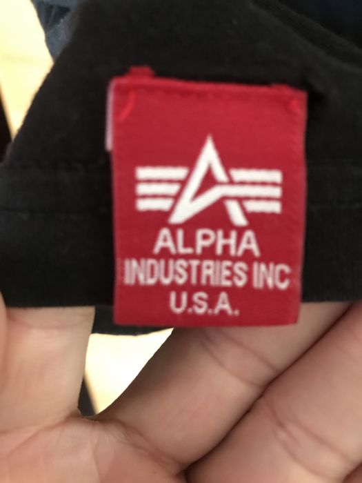 Футболка REEBOK.   ALPHA industries