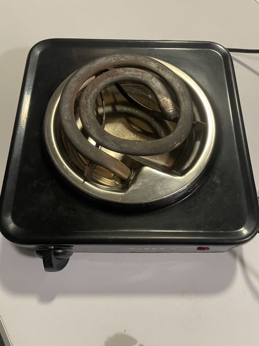 Електроплита Элна — робочий стан