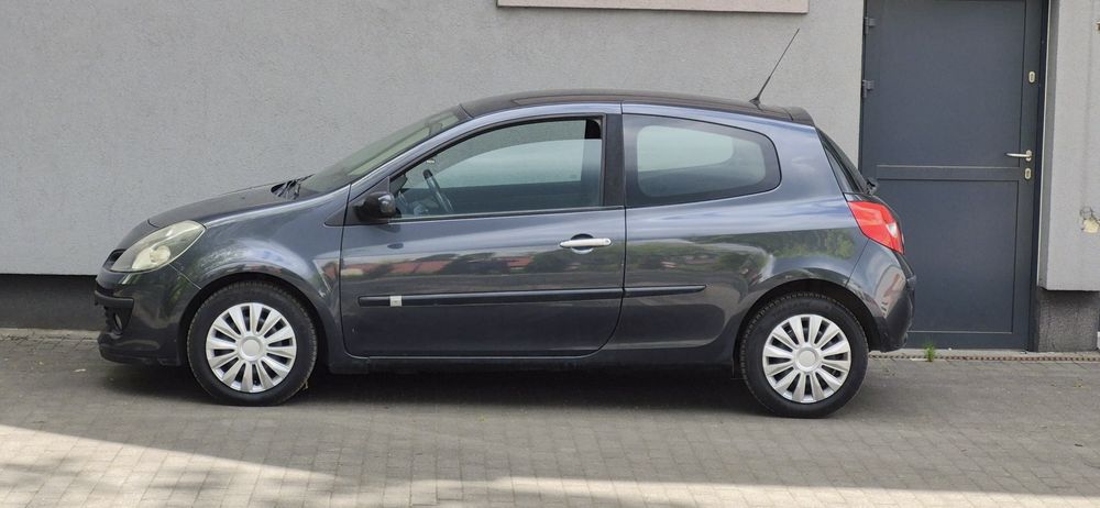 Renault Clio II, 2006r. 1.6 benzyna