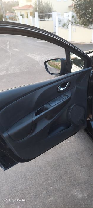 Renault Clio lV Sport Tourer 1.5 dci Ano 2015 insp 3/2027 pneus novos