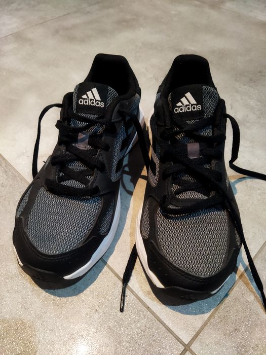 Buty damskie do biegania Adidas Response Foam r. 36  2/3