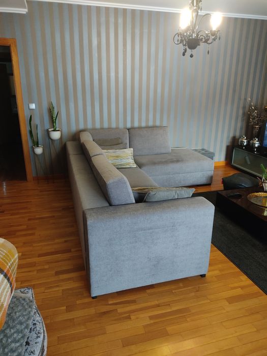 Vendo sofá com chaise long