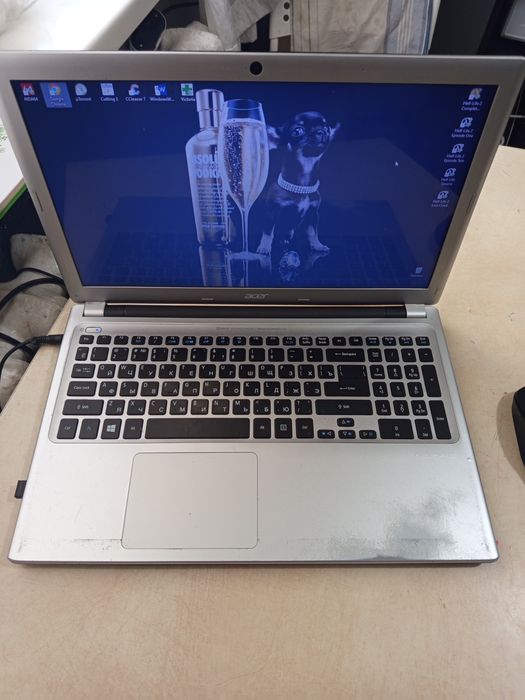 Ноутбук асер v5-571g