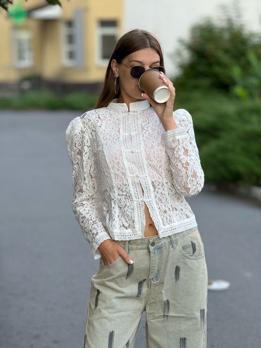 Шикарная летняя, винтажная кружевная блузка.