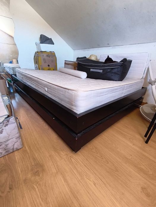 Cama de casal artesanal
