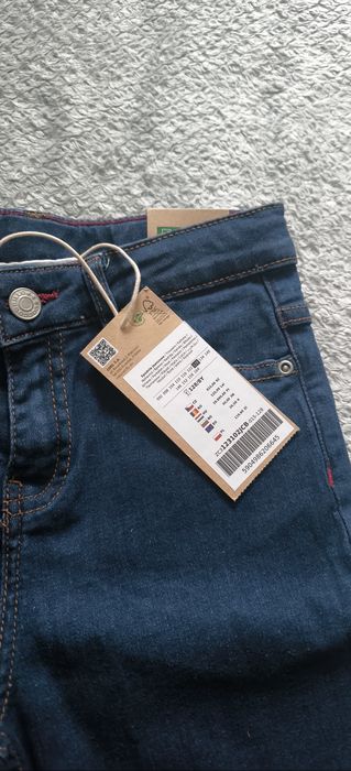 Nowe spodnie jeansowe coccodrillo r. 128