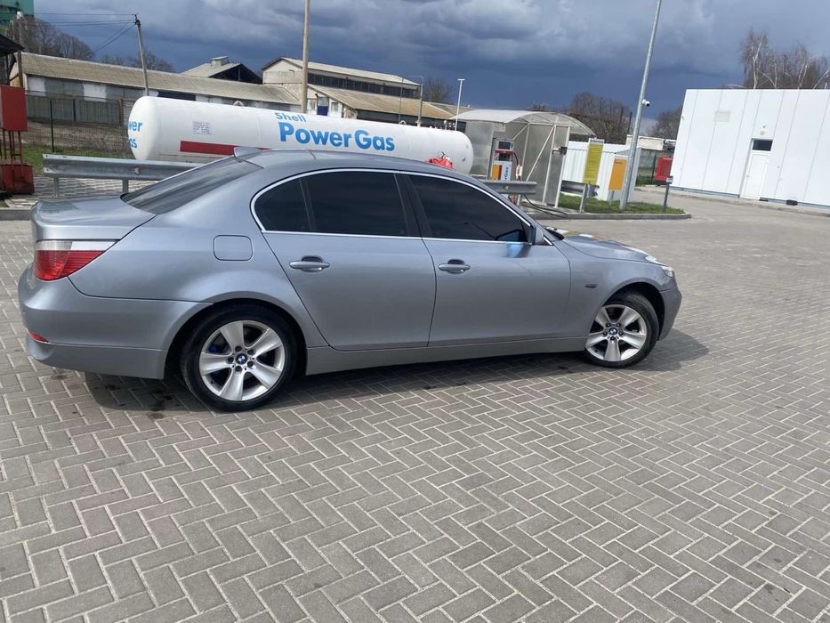 BMW e 60 у відмінному стані