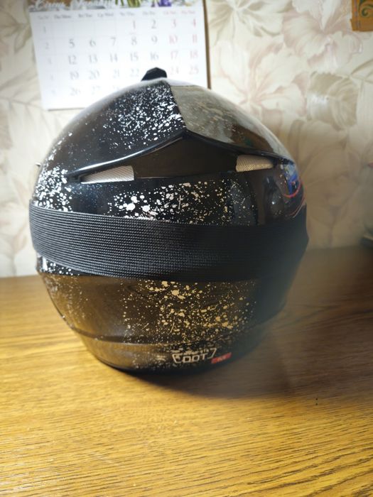 Предлагаю к продаже новый шлем для эндуро-мотокросса, размер М.