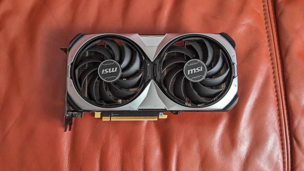 відеокарта RTX 4070 ti super 16gb