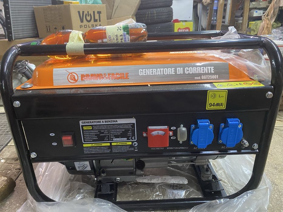 Bravo Facile GGT25001 - бензиновий однофазний генератор струм.