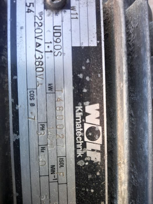 Продам електро мотори 5.5кв 1,5 кв