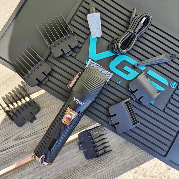 Машинка для стрижки VGR V-280!Топова якість !