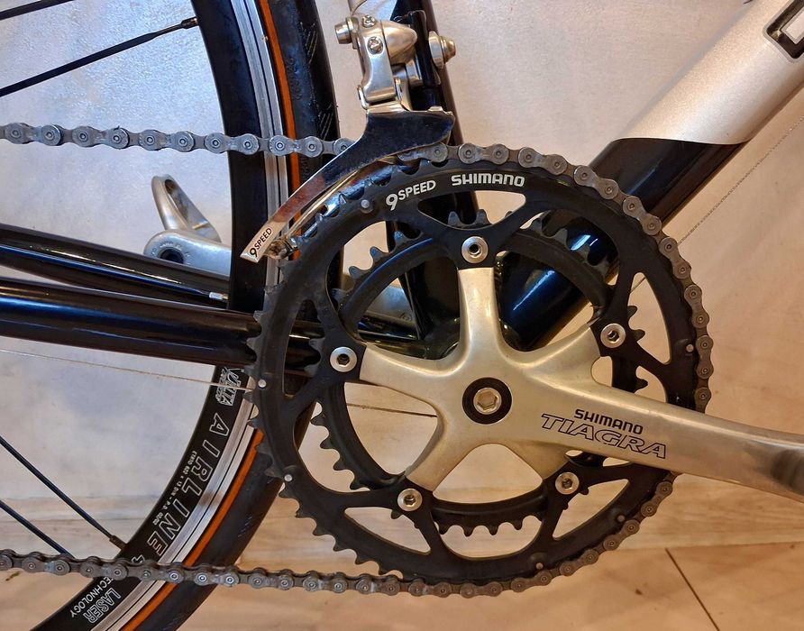 Rower szosowy Contoura Vuelta Koła 28 Shimano