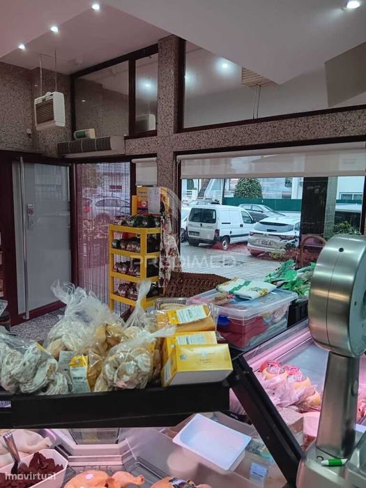 Trespasse de Talho Equipado em Pleno Funcionamento