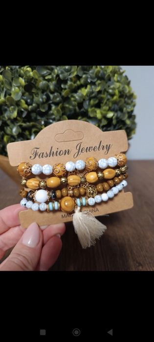 Zestaw bransoletek boho